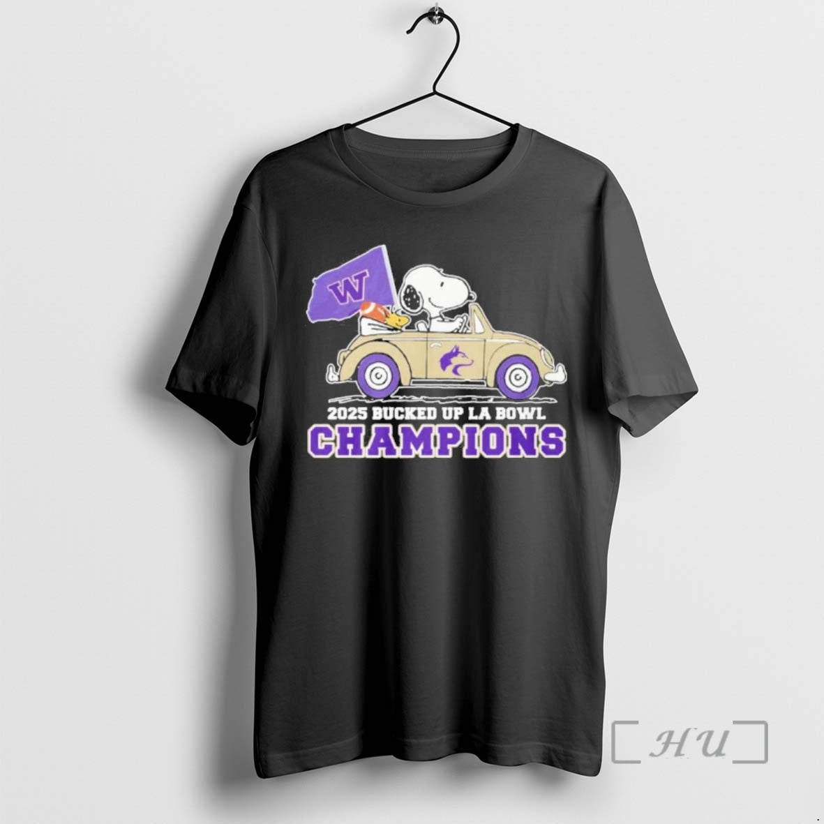 Officials The Peanuts Driving Car X Washington Huskies La Bowl Champions Premium T Shirts Sweater - T-Shirt, Sweatshirt, Hoodie
