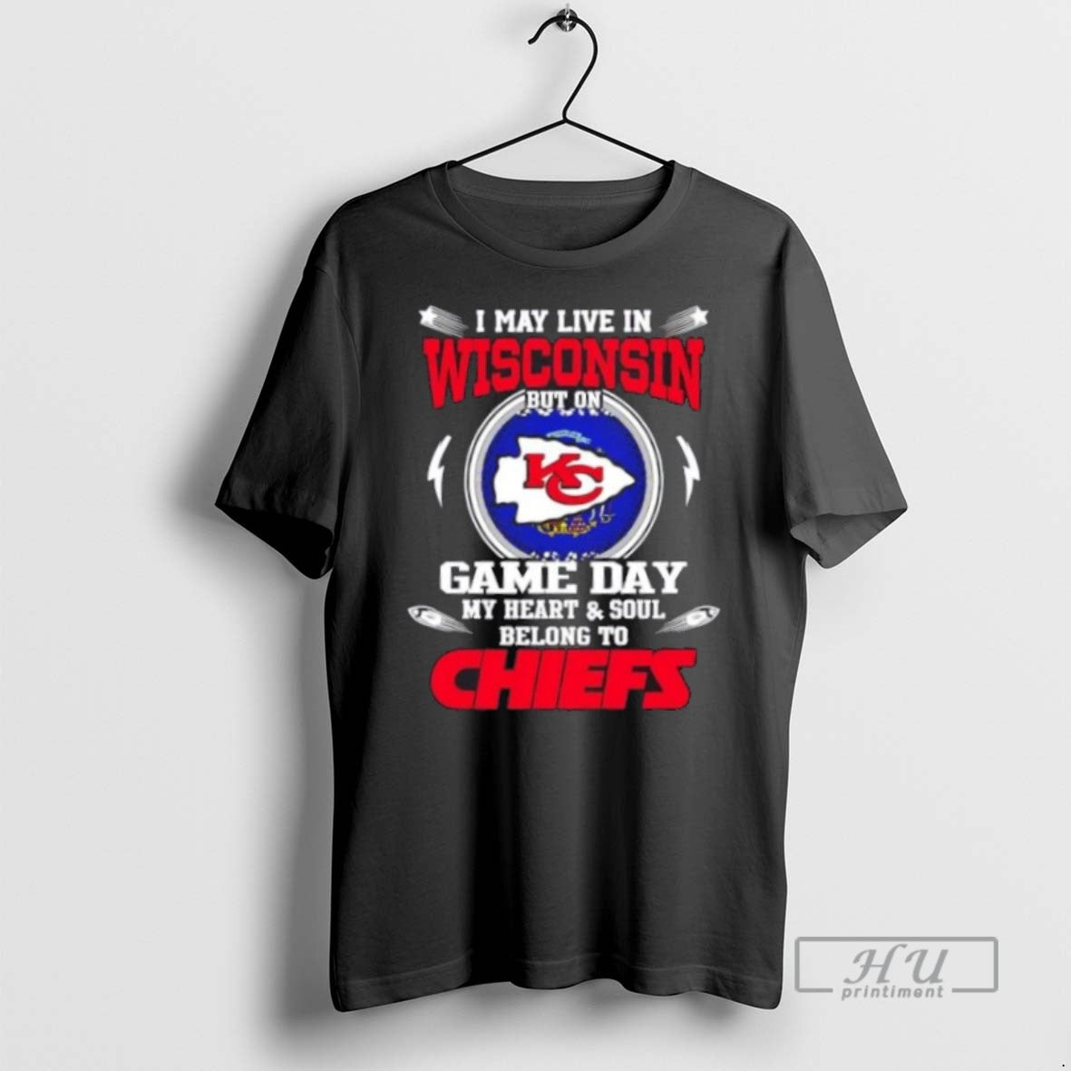 Officials Trending I May Live In Wisconsin But On Game Day My Heart And Soul Unisex T-shirt, Sweatshirt, Hoodie, Long Sleeve Tee - T-Shirt, Sweatshirt, Hoodie