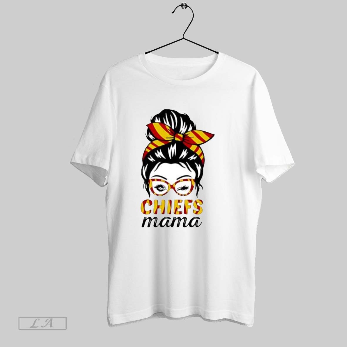 Original Chiefs Mama Winking Eye Messy Bun Leopard Print Football Unisex T-shirt, Sweatshirt, Hoodie, Long Sleeve Tee - T-Shirt, Sweatshirt, Hoodie