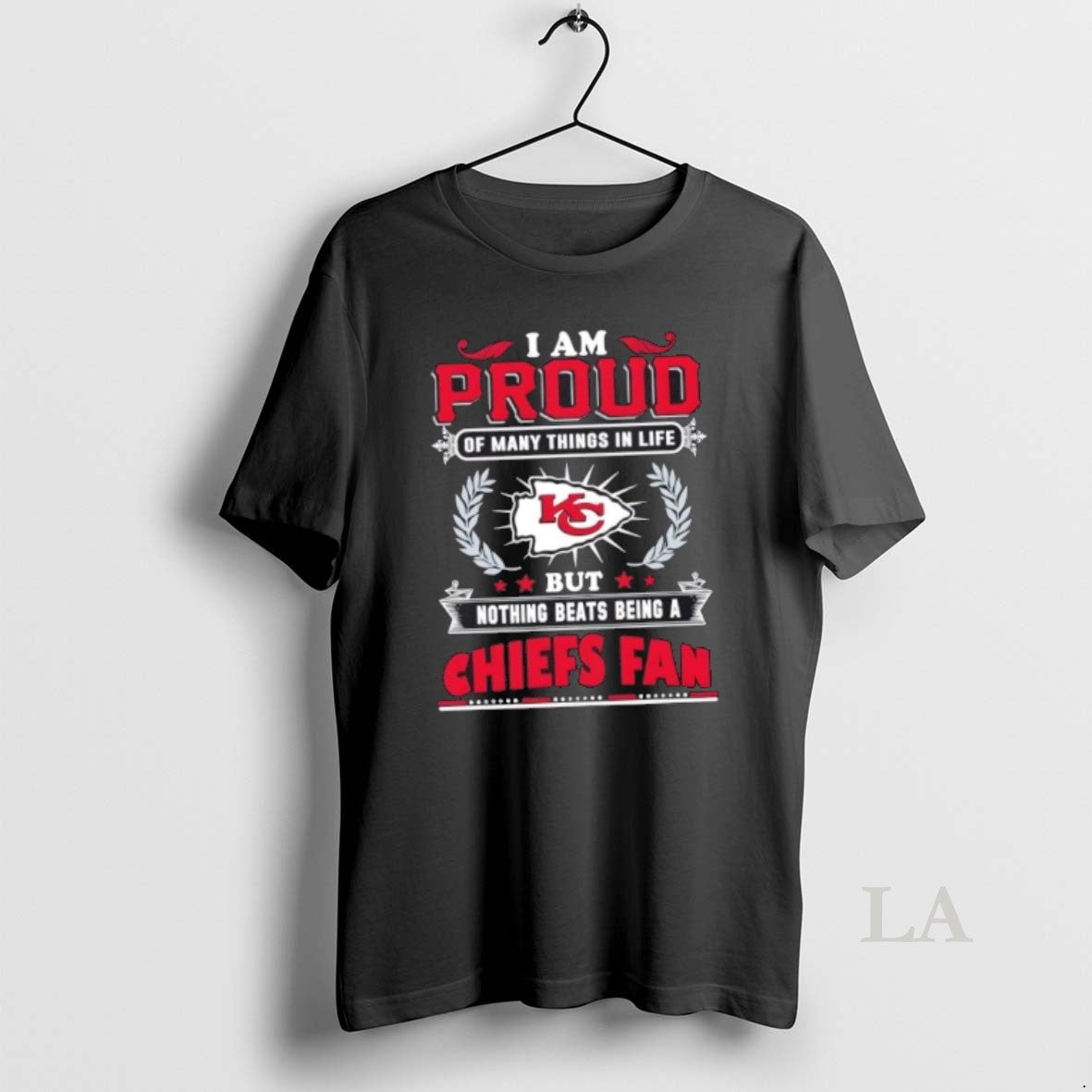 Original I Am Proud Of Many Things In Life But Nothing Beats Being A Kansas - T-Shirt, Sweatshirt, Hoodie