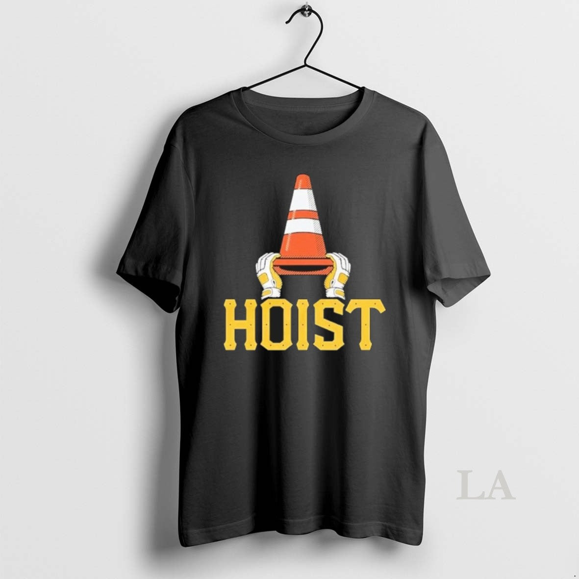 Original Pittsburgh Pirates Hoist The Traffic Cone Unisex T-shirt, Sweatshirt, Hoodie, Long Sleeve Tee - T-Shirt, Sweatshirt, Hoodie