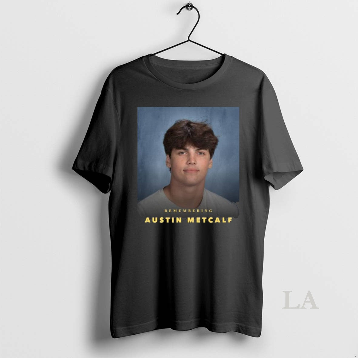 Original Remembering Austin Metcalf 2007 2025 Unisex T-shirt, Sweatshirt, Hoodie, Long Sleeve Tee - T-Shirt, Sweatshirt, Hoodie