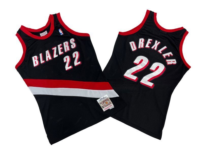 Portland Trail Blazers #22 Clyde Drexler Trail Blazers 22 # Black 91-92 Season Mitchell Retro Jersey basketball jersey product view 1