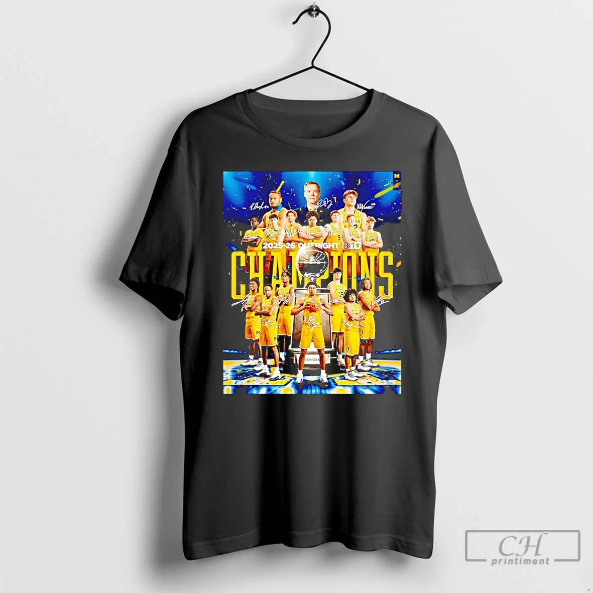 Premium Michigan Wolverines Mens Basketball 2025 2026 Outright Big Team Signatures Unisex T-shirt, Sweatshirt, Hoodie, Long Sleeve Tee - T-Shirt, Sweatshirt, Hoodie