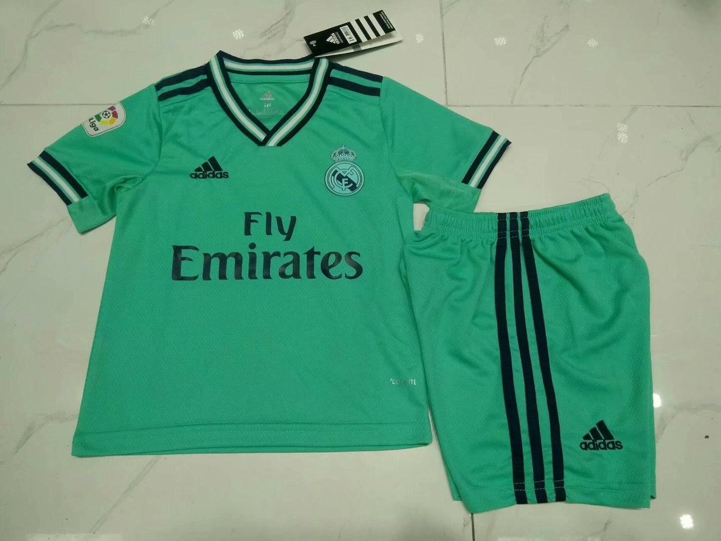 Real Madrid Real Madrid Green Style 1 Soccer Jersey sports jersey product view 1