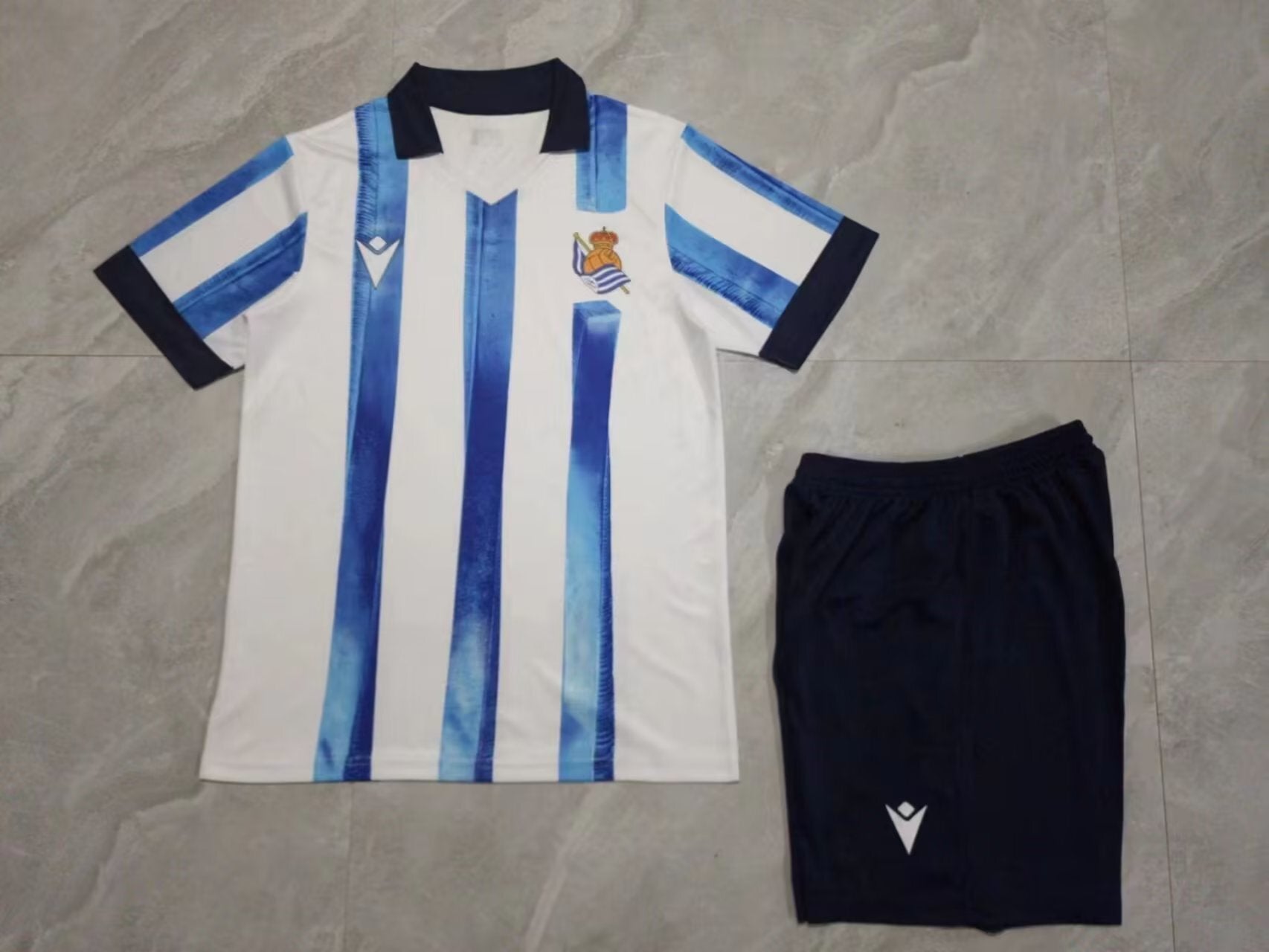 Real Sociedad Royals Style 2 Soccer Jersey baseball jersey product view 1