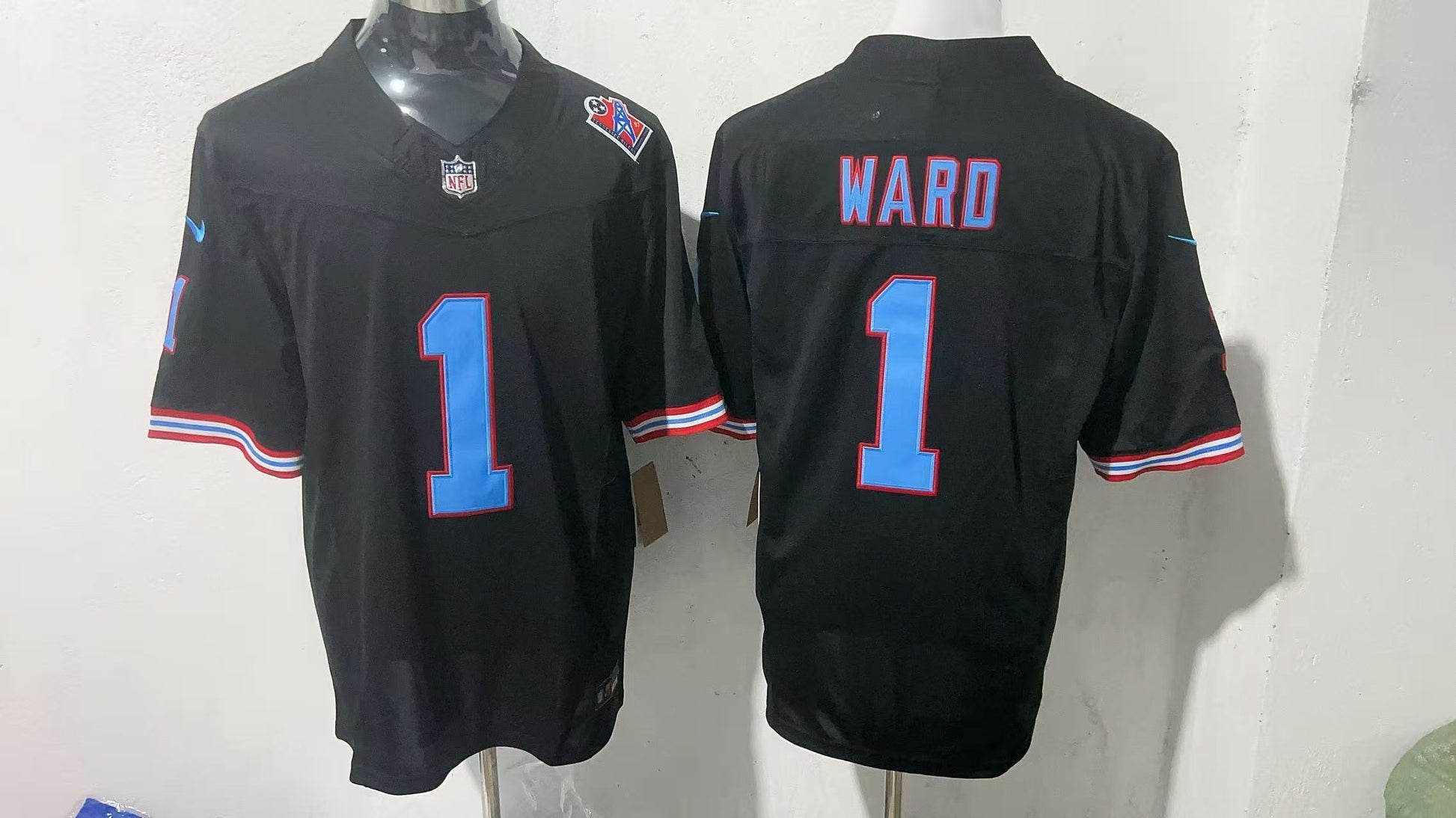 Tennessee Titans #1 Cameron Ward Style 6 Football Jersey football jersey product view 1