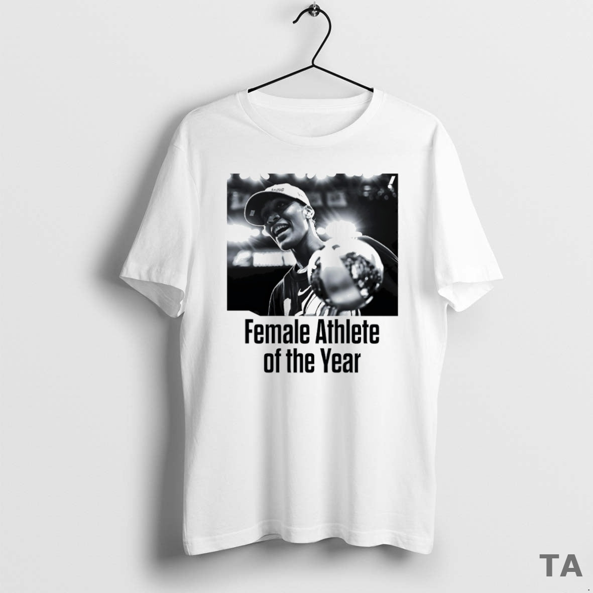 Top Aja Wilson 2025 Sporting News Female Athlete Of The Year T Shirt Sweater - T-Shirt, Sweatshirt, Hoodie