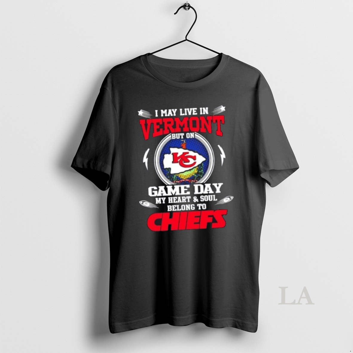 Top I May Live In Vermont But On Game Day My Heart And Soul Belongs Unisex T-shirt, Sweatshirt, Hoodie, Long Sleeve Tee - T-Shirt, Sweatshirt, Hoodie