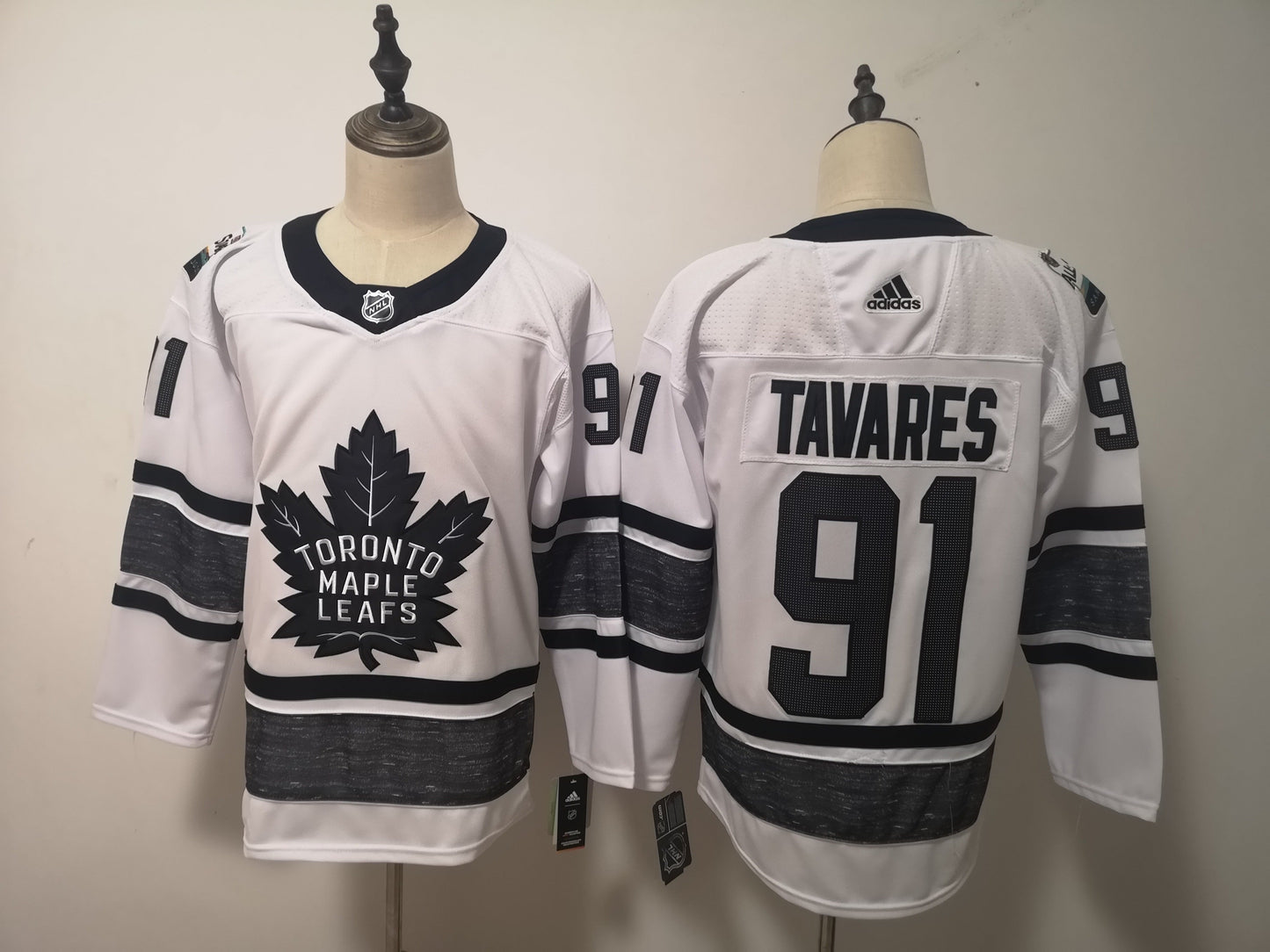 Toronto Maple Leafs #91 John Tavares Style 1 Hockey Jersey hockey jersey product view 1