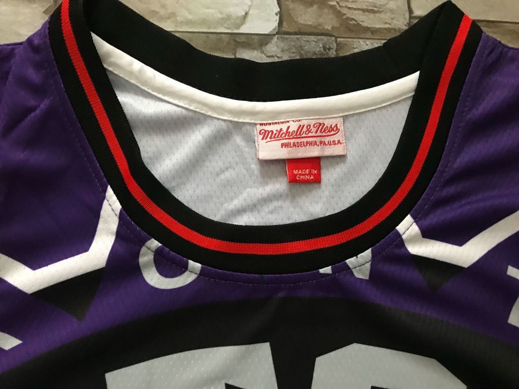 Toronto Raptors Raptors mitchell&ness Purple Style 2 Basketball Jersey basketball jersey product view 1