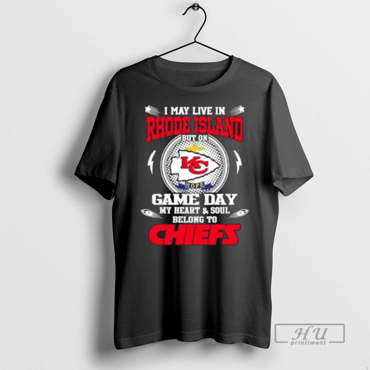 Trending Officials I May Live In Rhode Island But On Game Day My Heart And Unisex T-shirt, Sweatshirt, Hoodie, Long Sleeve Tee - T-Shirt, Sweatshirt, Hoodie