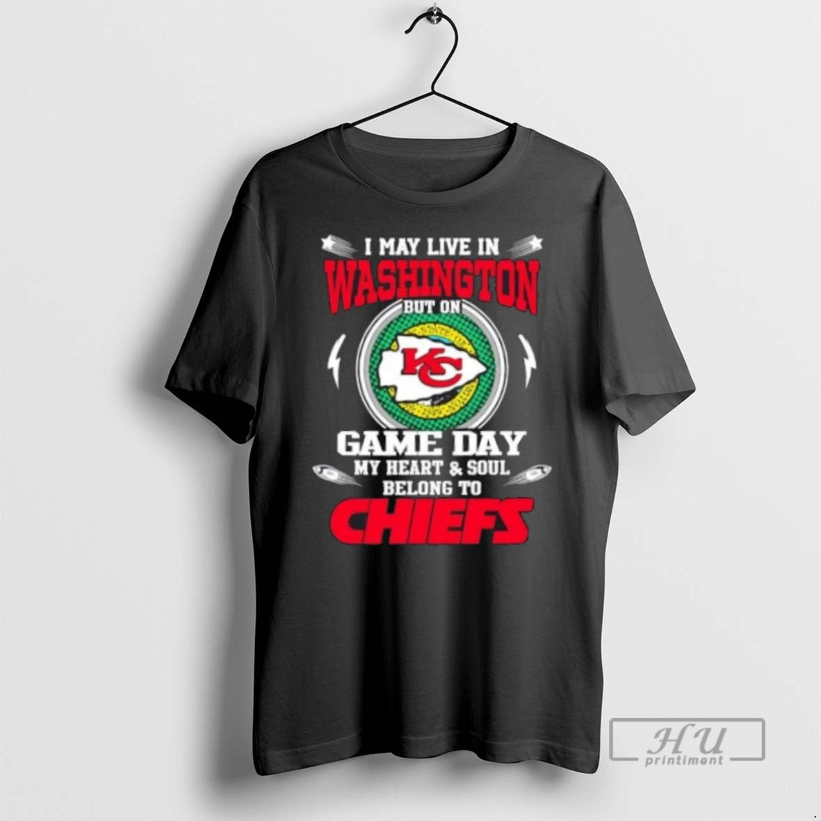Trending Officials I May Live In Washington But On Game Day My Heart And Soul Unisex T-shirt, Sweatshirt, Hoodie, Long Sleeve Tee - T-Shirt, Sweatshirt, Hoodie