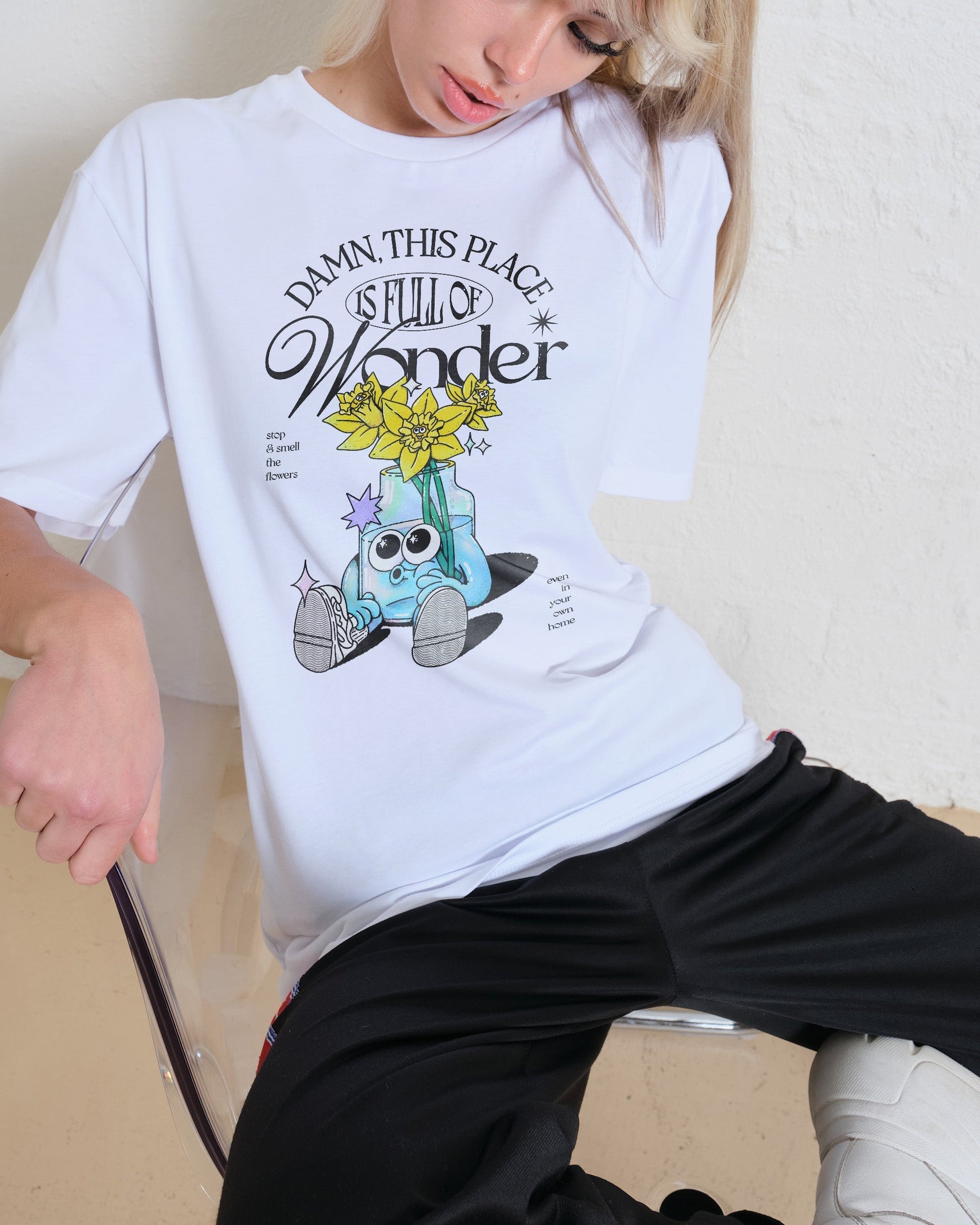 Damn This Place is Full of Wonder T-Shirt Unisex T-shirt, Sweatshirt, Hoodie, Long Sleeve Tee - T-Shirt, Sweatshirt, Hoodie