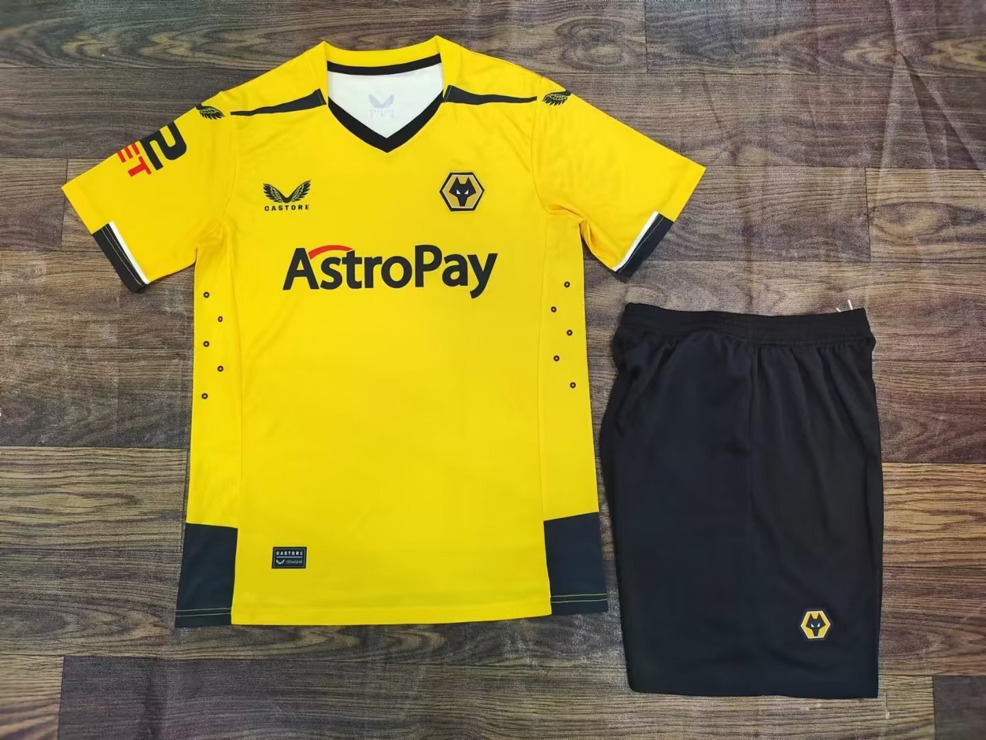 Wolverhampton Wanderers 22-23 Team 1 Style 2 Soccer Jersey sports jersey product view 1