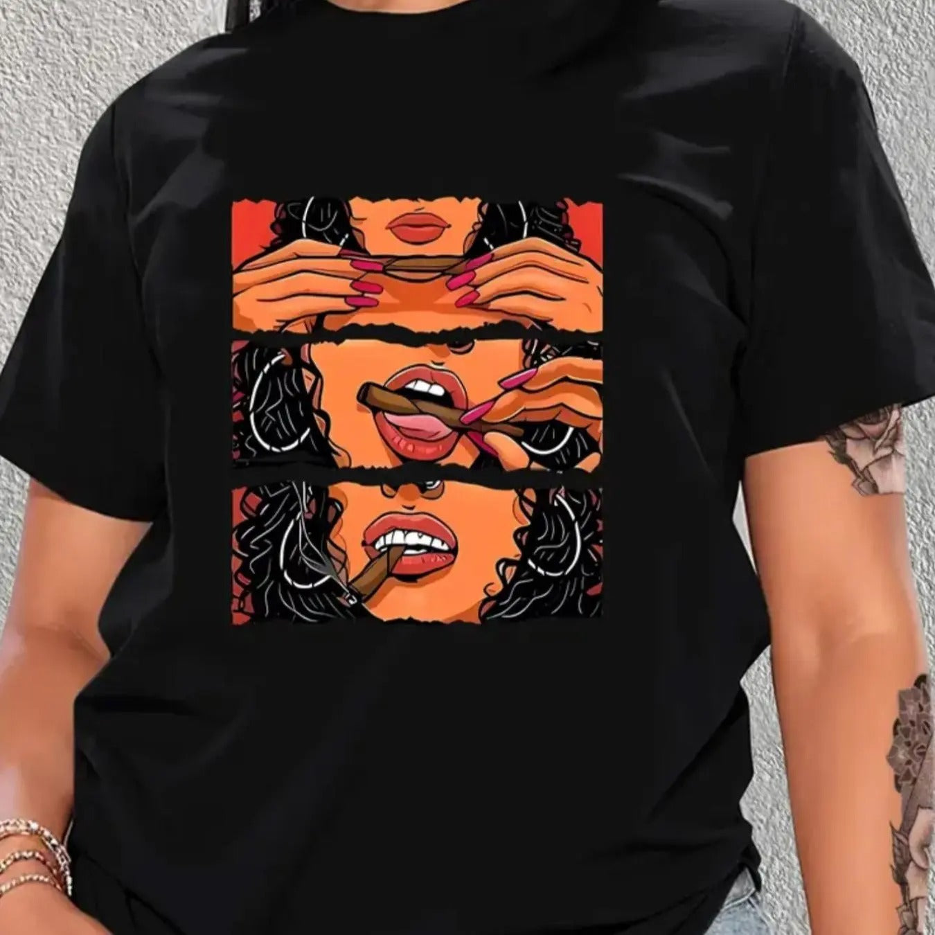 Women'WB shield Figure Print Round Neck Tee, Fashion Casual Crew Neck Short Sleeve T-shirt for Daily Holiday Vacation Outdoor Wear, Ladies TNF for Summer, Clothing - T-Shirt, Sweatshirt, Hoodie