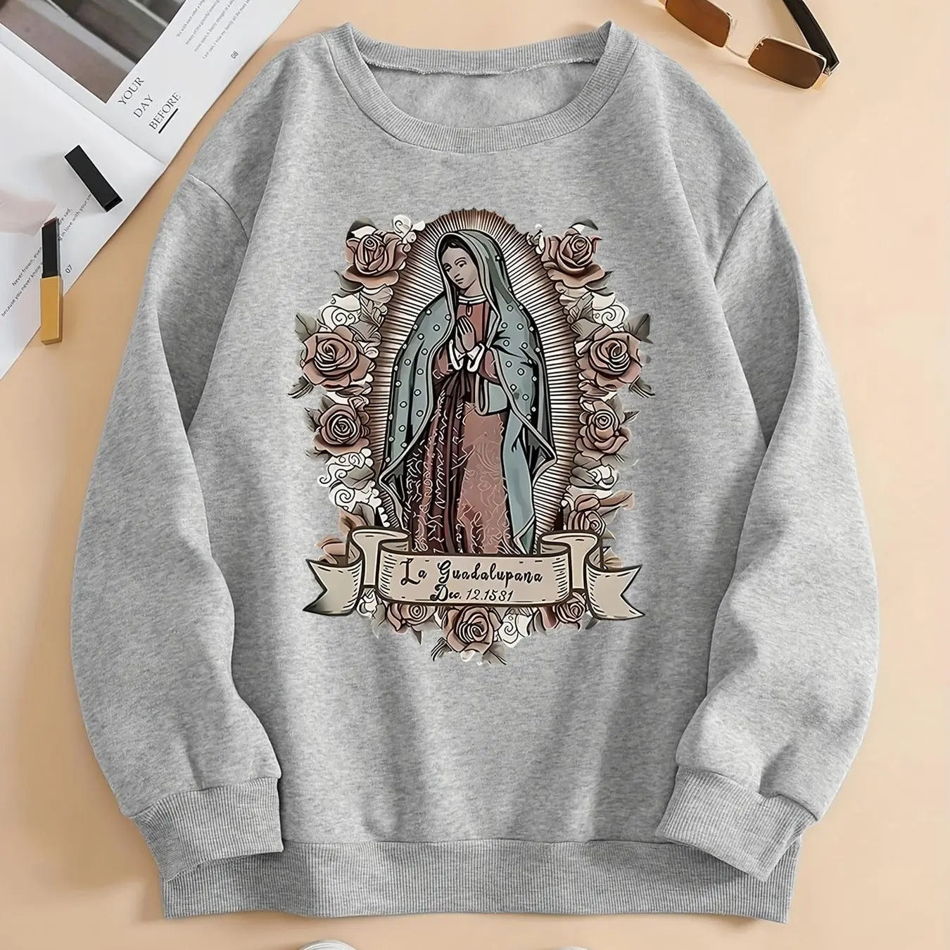 Women'WB shield Virgin Mary Print Drop Shoulder TNF Lined Sweatshirt, Casual Long Sleeve Round Neck Pullover for Fall & Winter, Women'WB shield TNF for Daily Wear - T-Shirt, Sweatshirt, Hoodie