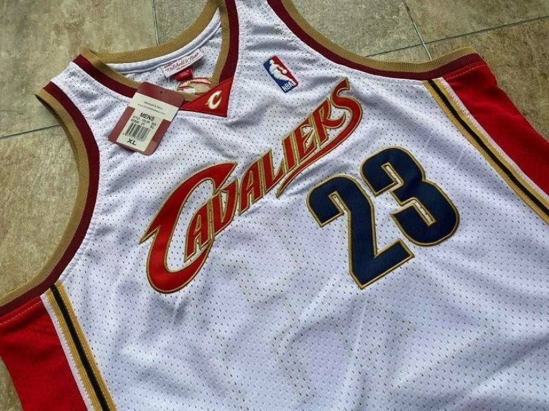 cleveland cavaliers #23 james authentic jersey white Style 4 Basketball Jersey basketball jersey product view 1