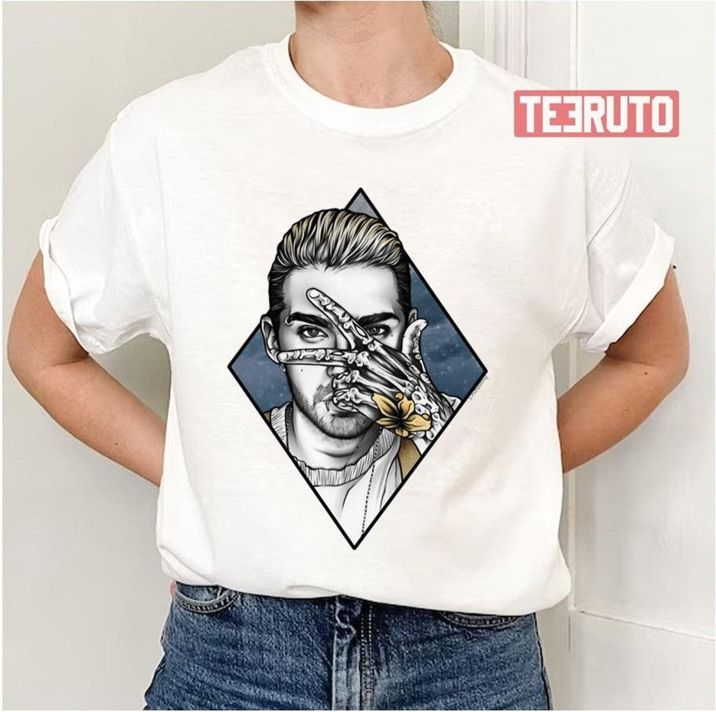 Moon Bill Kaulitz Tokio Hotel Unisex T-Shirt - T-Shirt, Sweatshirt, Hoodie