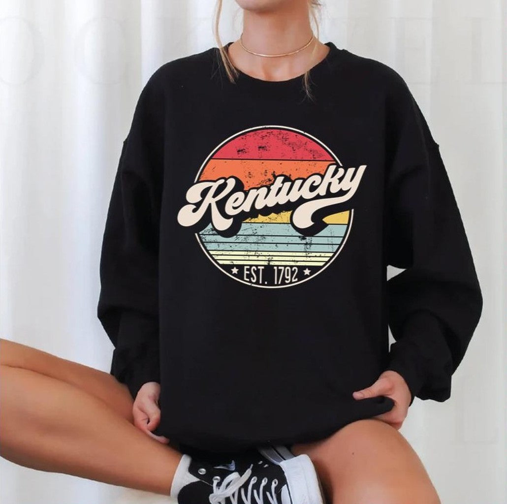 Retro Kentucky Distressed Sunset Design Unisex Sweatshirt - T-Shirt, Sweatshirt, Hoodie