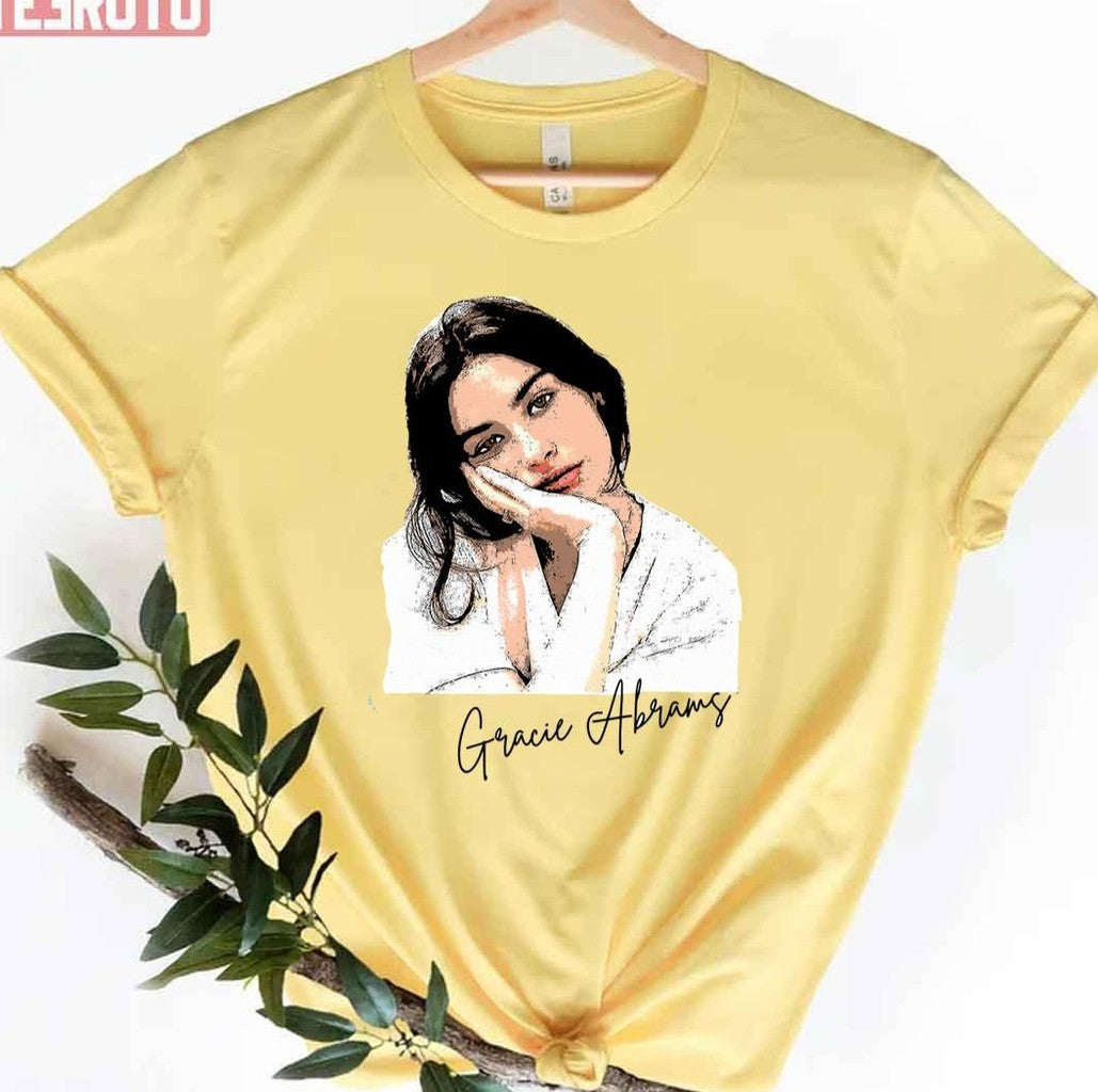 Protect Gracie Abrams At All Cost Unisex T-Shirt - T-Shirt, Sweatshirt, Hoodie
