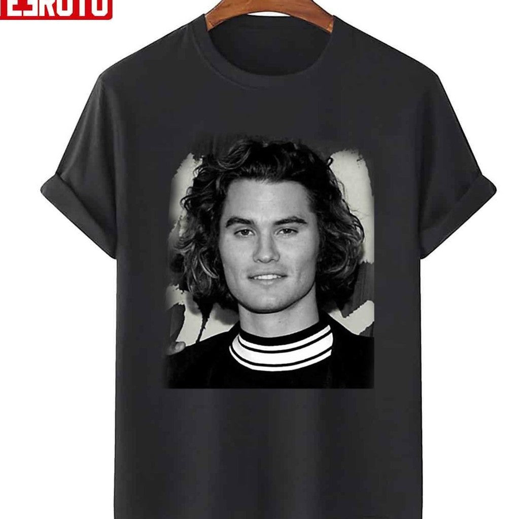Outer Banks Chase Stokes Actor Unisex T-Shirt - T-Shirt, Sweatshirt, Hoodie
