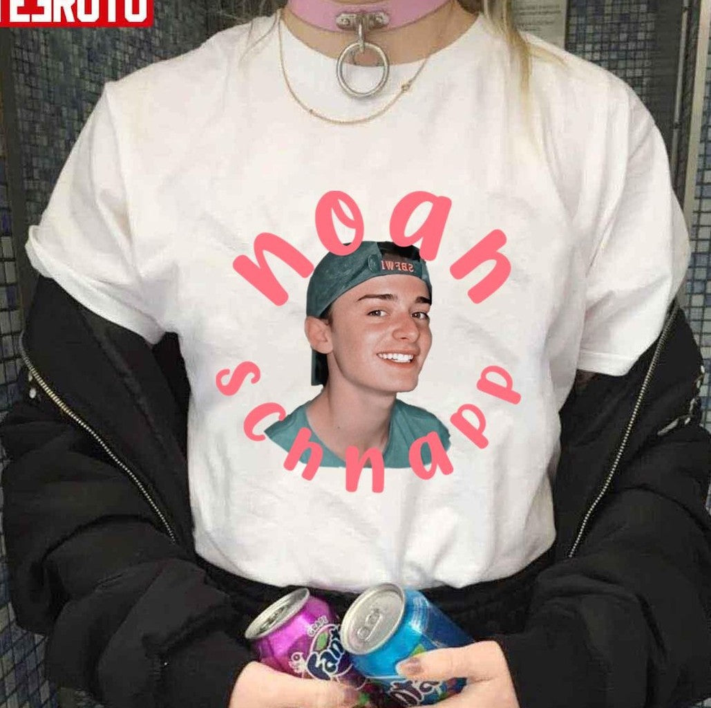 Noah Schnapp Cute Face Art Unisex T-Shirt - T-Shirt, Sweatshirt, Hoodie