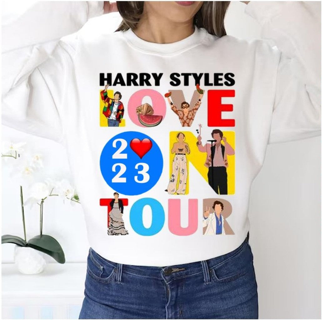 2023 New Tour Harry Love On Tour Unisex Sweatshirt - T-Shirt, Sweatshirt, Hoodie