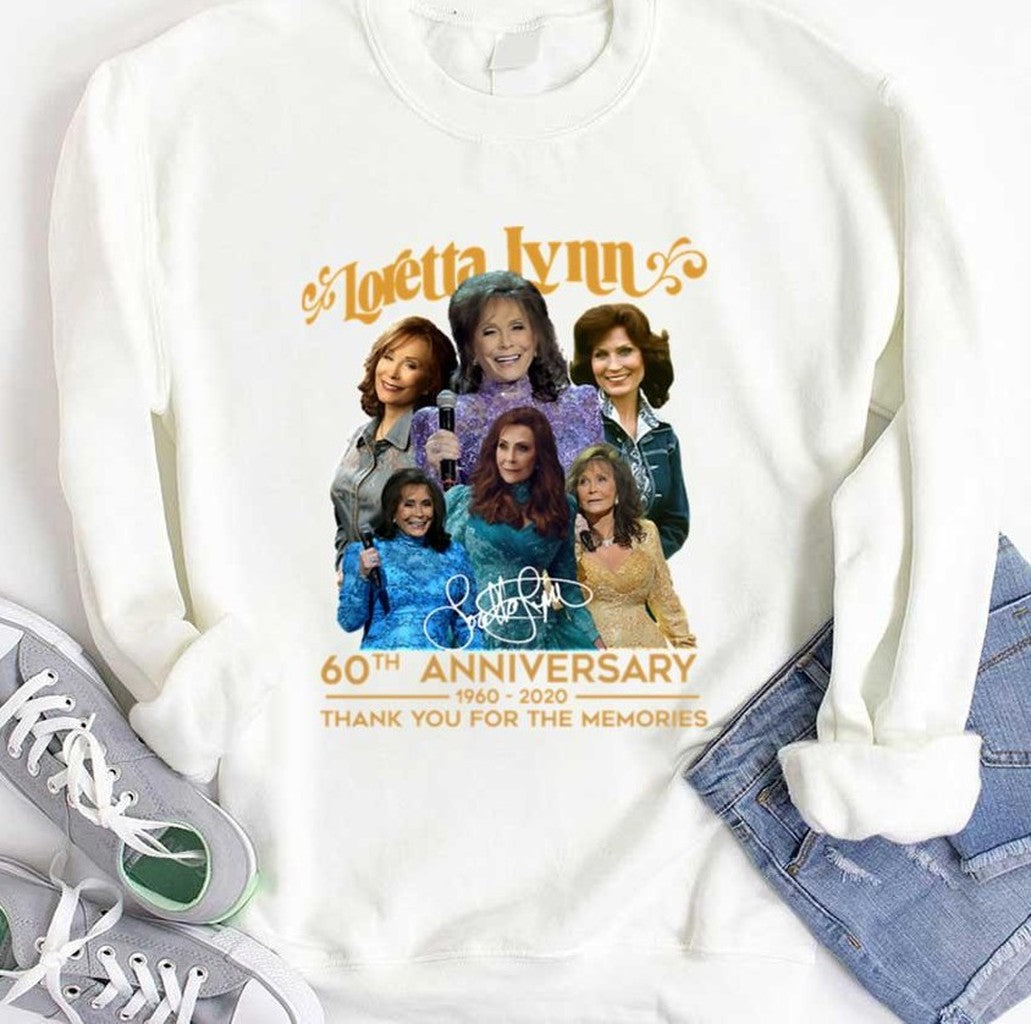 Original 60th Anniversary Signatures Loretta Lynn Singer Songwriter Country Music Gold Albums Unisex Sweatshirt - T-Shirt, Sweatshirt, Hoodie