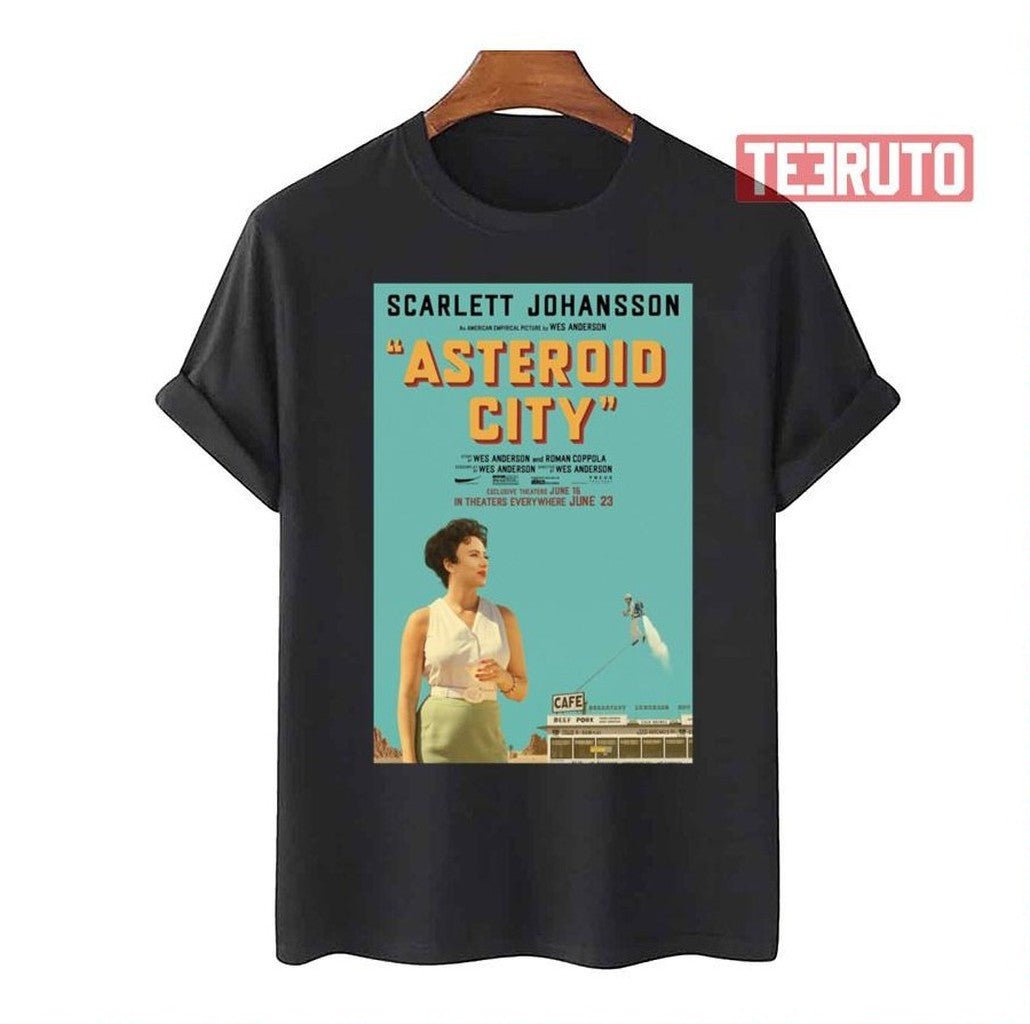 Scarlett Johansson Asteroid City Unisex T-Shirt - T-Shirt, Sweatshirt, Hoodie