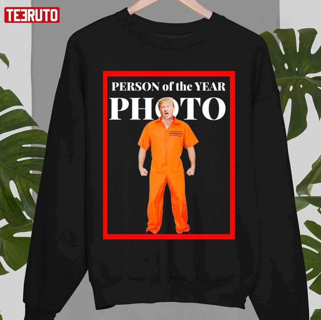 Person Of The Year Photo Magazine Donald Trump Trading Card Funny Unisex Sweatshirt - T-Shirt, Sweatshirt, Hoodie