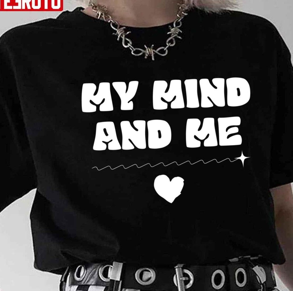 Selena Gomez American Singer My Mind &amp; Me Documentary White Design Unisex T-shirt - T-Shirt, Sweatshirt, Hoodie