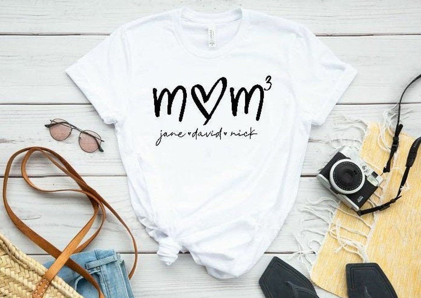 Mom Love Unisex T-Shirt - T-Shirt, Sweatshirt, Hoodie