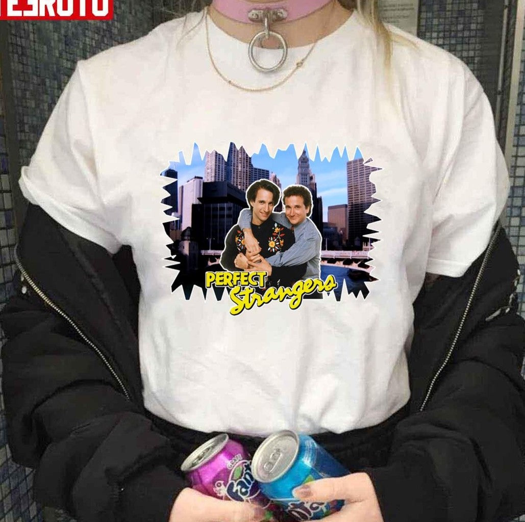 Perfect Strangers Larry Balki Retro Throwback Chicago Skyline Tribute Unisex T-shirt - T-Shirt, Sweatshirt, Hoodie