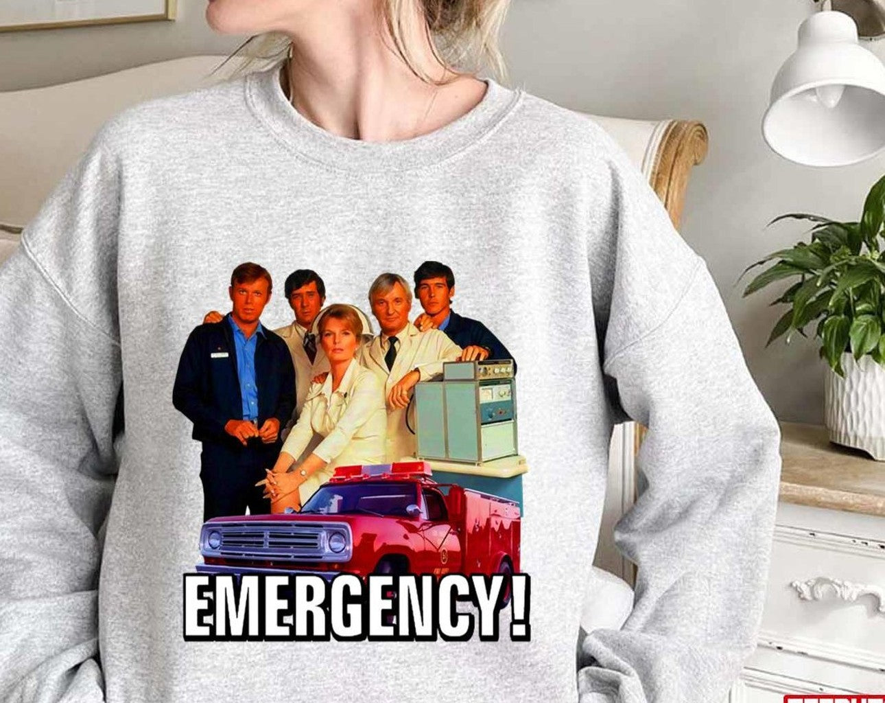 Retro Vintage 70s Emergency Cast Tribute Cast Unisex Sweatshirt - T-Shirt, Sweatshirt, Hoodie