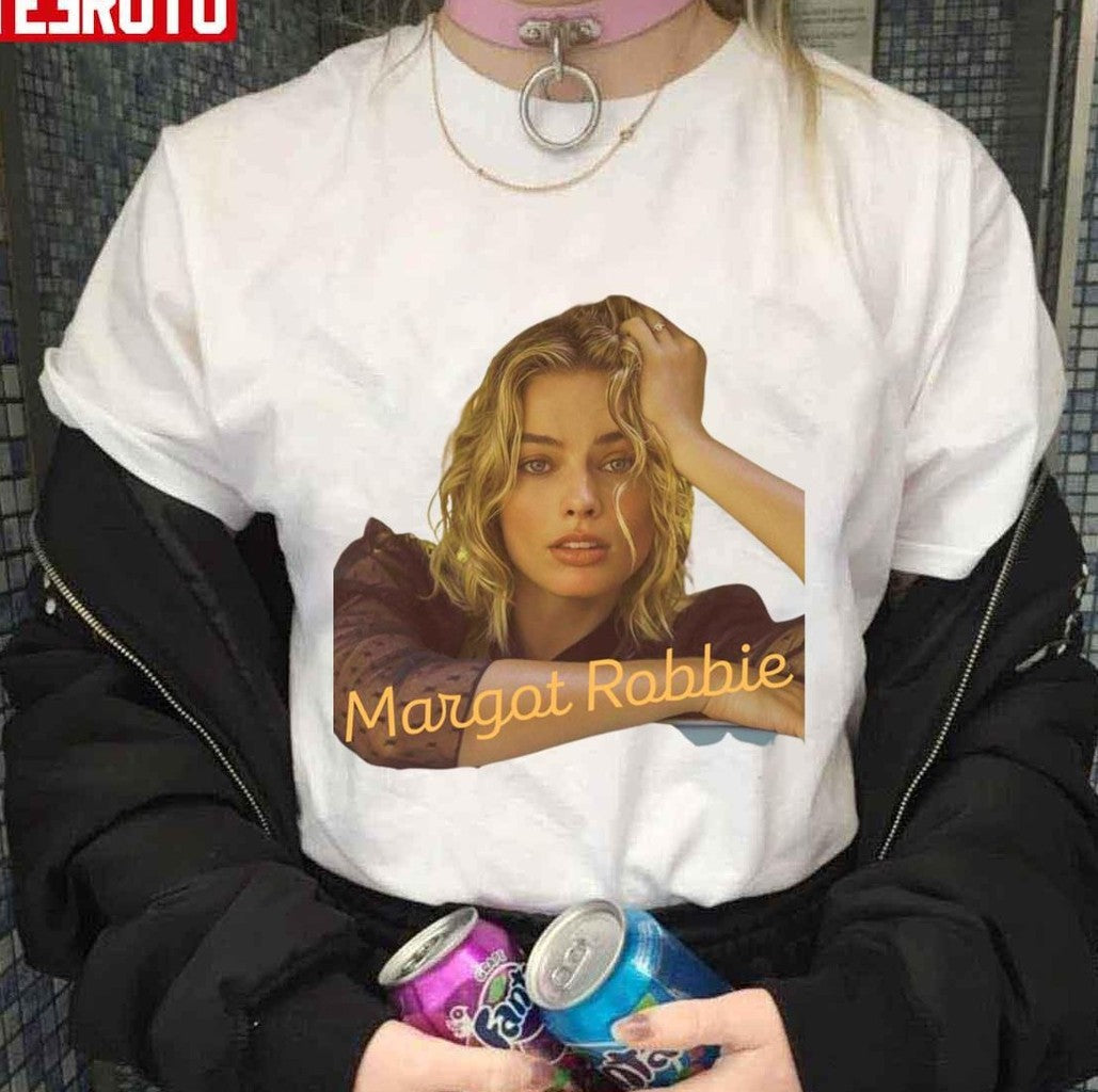 Sexy Margot Robbie Actress Unisex T-Shirt - T-Shirt, Sweatshirt, Hoodie