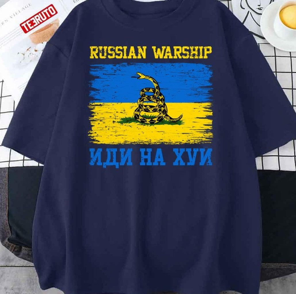 Russian Warship Go Fuck Yourself Free Ukraine Flag Snake Unisex T-Shirt - T-Shirt, Sweatshirt, Hoodie