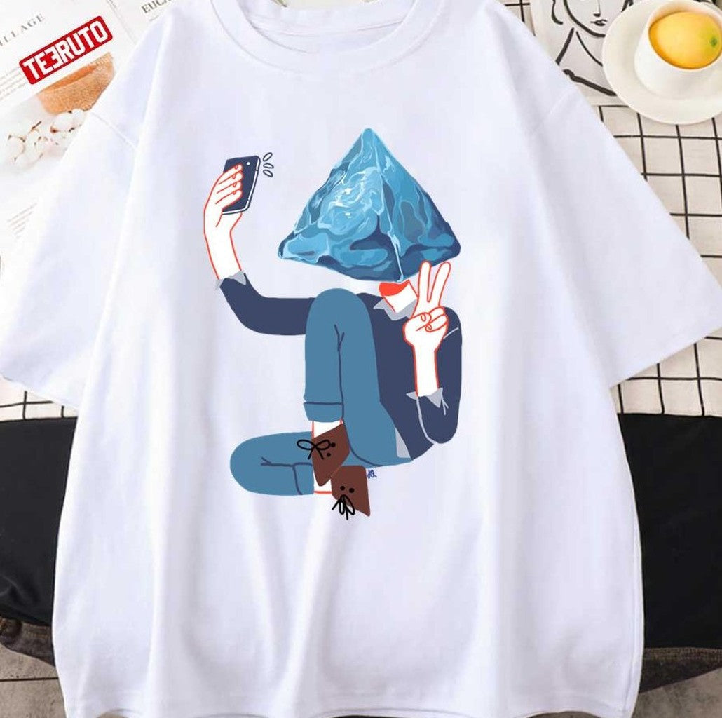 Pyramid Takes A Selfie Unisex T-Shirt - T-Shirt, Sweatshirt, Hoodie