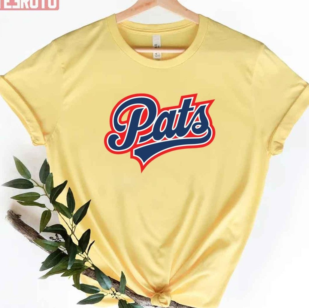 Regina Pats Hockey Unisex T-Shirt - T-Shirt, Sweatshirt, Hoodie