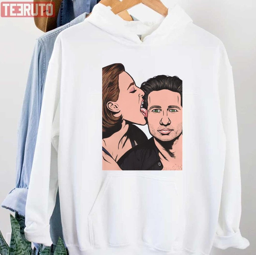 Mulder And Scully X Files Unisex Hoodie - T-Shirt, Sweatshirt, Hoodie