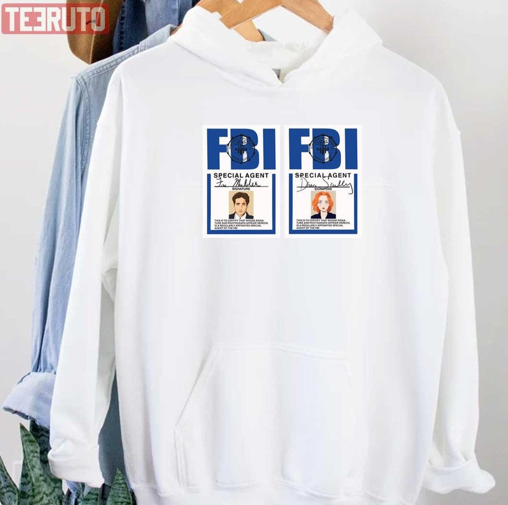 Mulder And Scully Fbi Badges Unisex Hoodie - T-Shirt, Sweatshirt, Hoodie