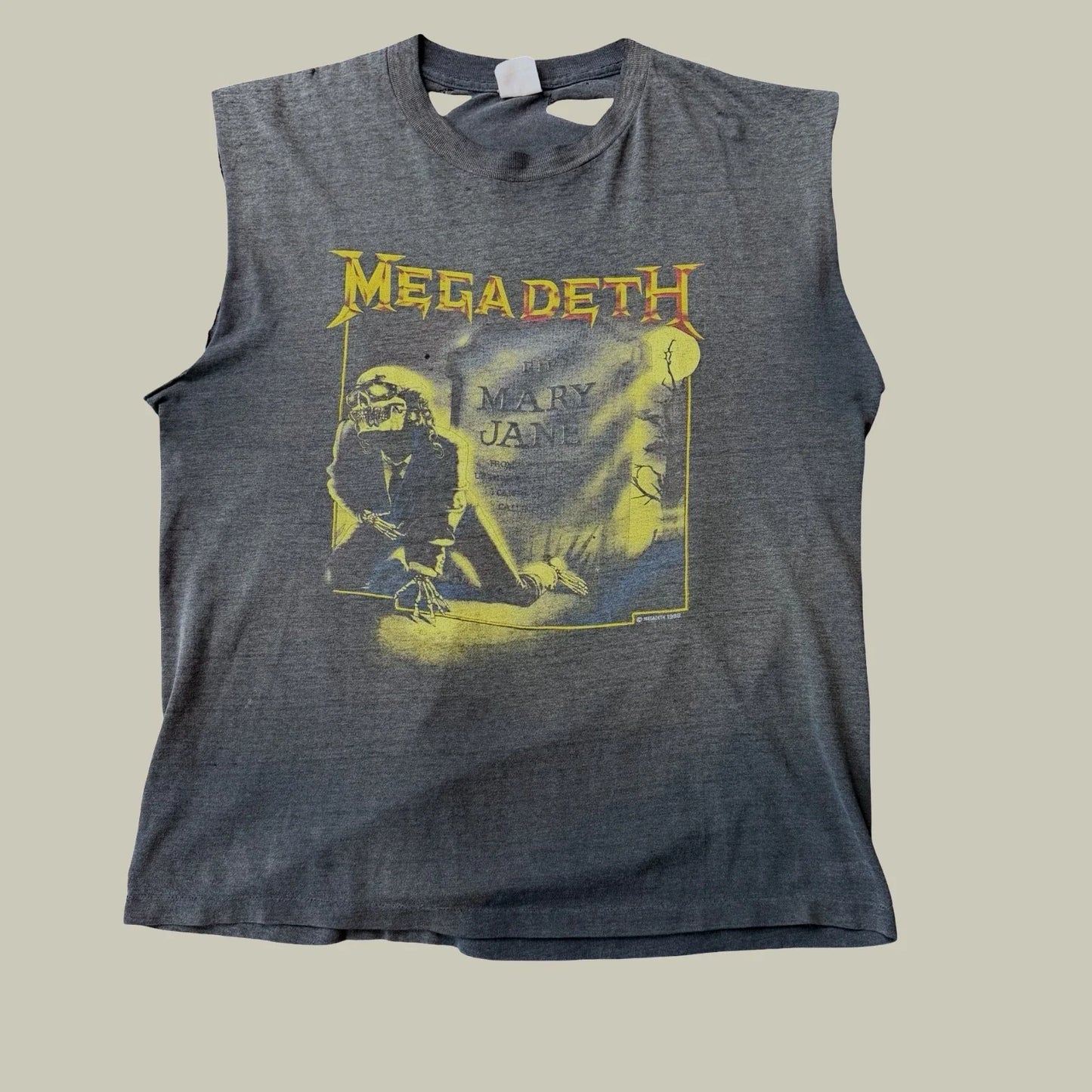VINTAGE XL 80S 1988 DISTRESSED FADED MEGADETH RIP MARY JANE CUT-OFF T-SHIRT Unisex T-shirt, Sweatshirt, Hoodie, Long Sleeve Tee - T-Shirt, Sweatshirt, Hoodie