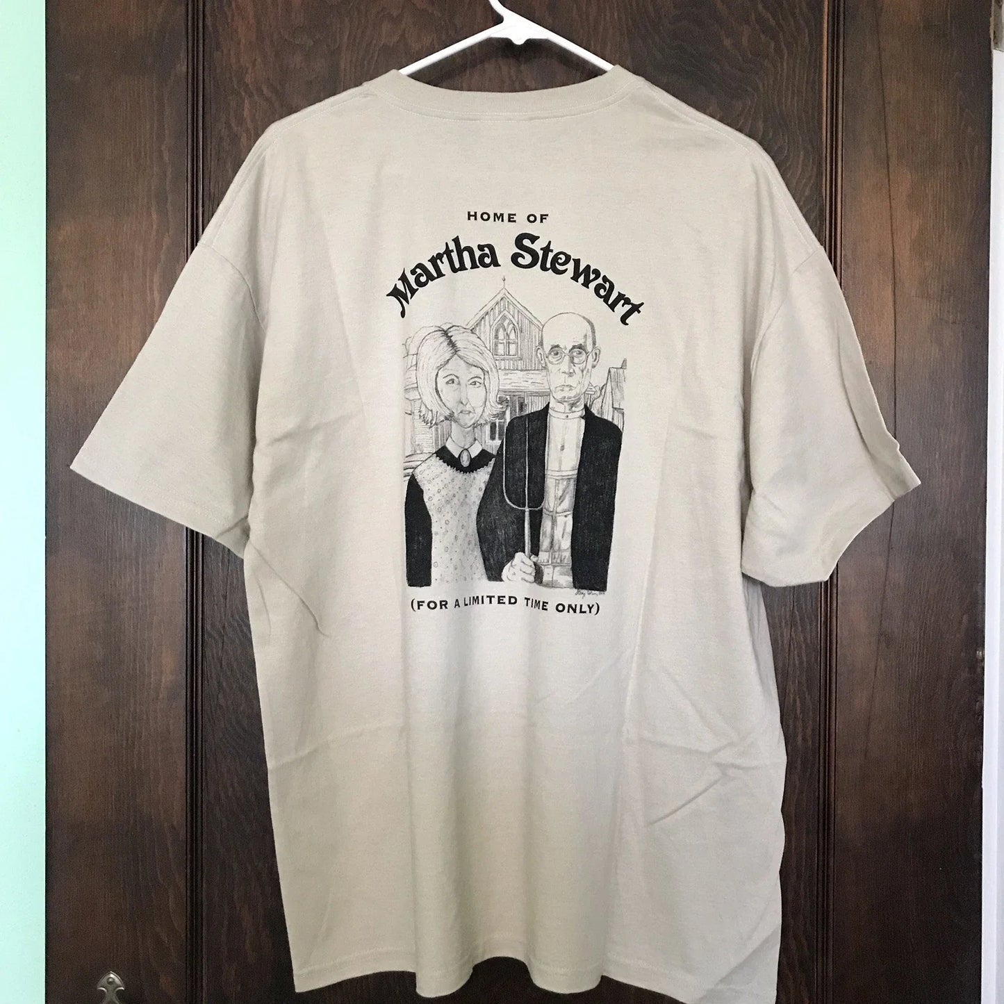 BRAND NEW Martha Stewart Novelty Crew Neck Short-Sleeve T-Shirt (Khaki) Size XL Unisex T-shirt, Sweatshirt, Hoodie, Long Sleeve Tee - T-Shirt, Sweatshirt, Hoodie