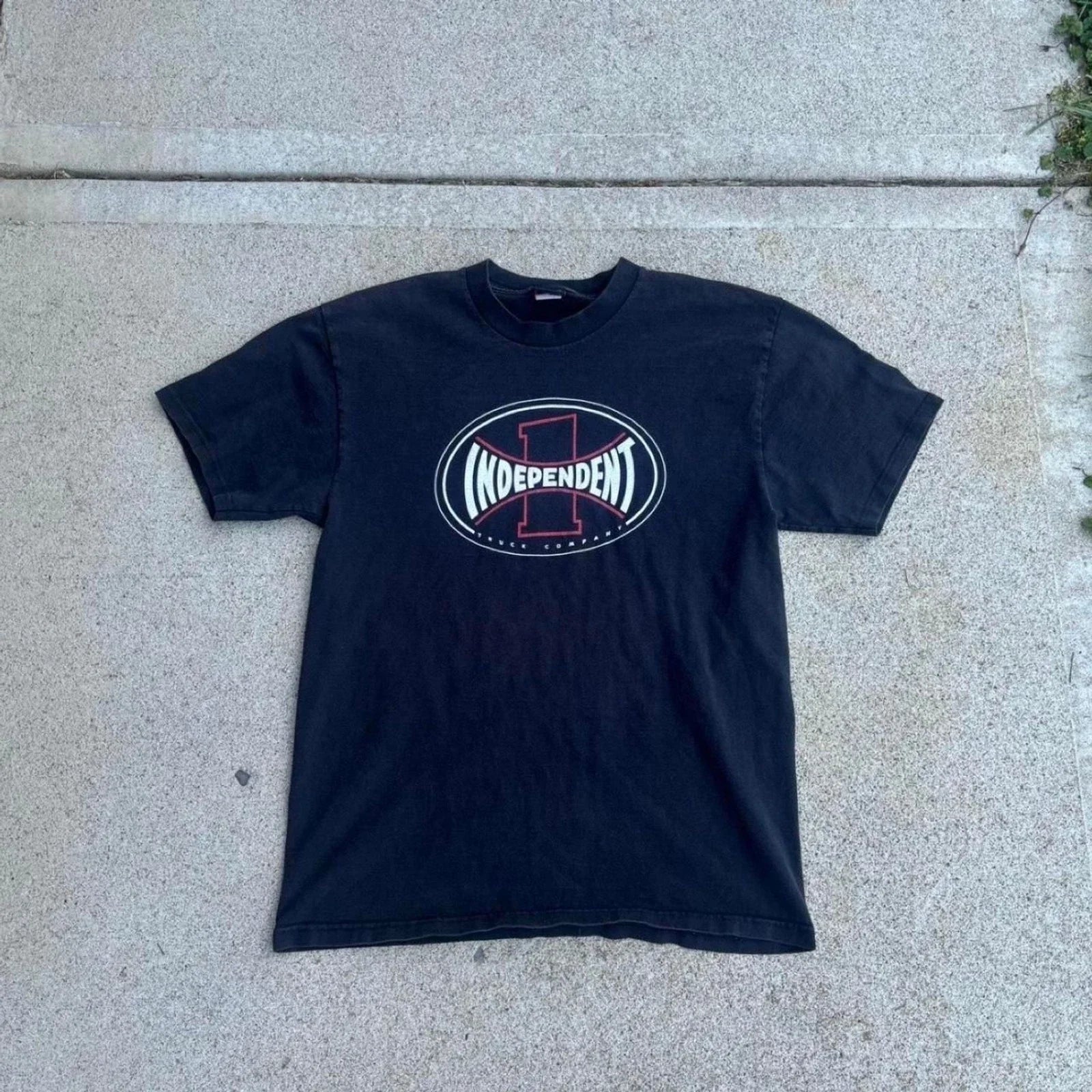 Vintage 2000s independent Y2K skater biker black t shirt mens meduim Unisex T-shirt, Sweatshirt, Hoodie, Long Sleeve Tee - T-Shirt, Sweatshirt, Hoodie