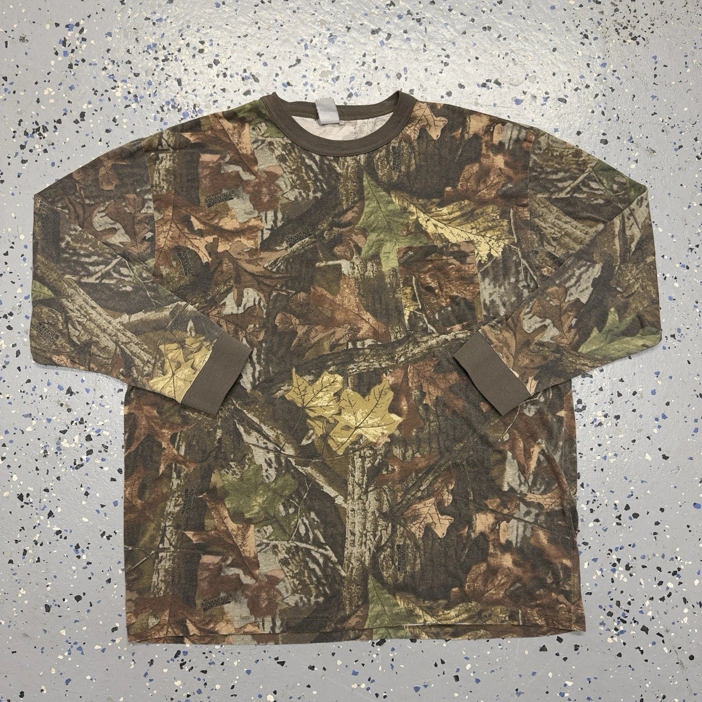 Y2K 2000s Ranger Realtree Camp Long Sleeve Graphic Shirt XXL Unisex T-shirt, Sweatshirt, Hoodie, Long Sleeve Tee - T-Shirt, Sweatshirt, Hoodie