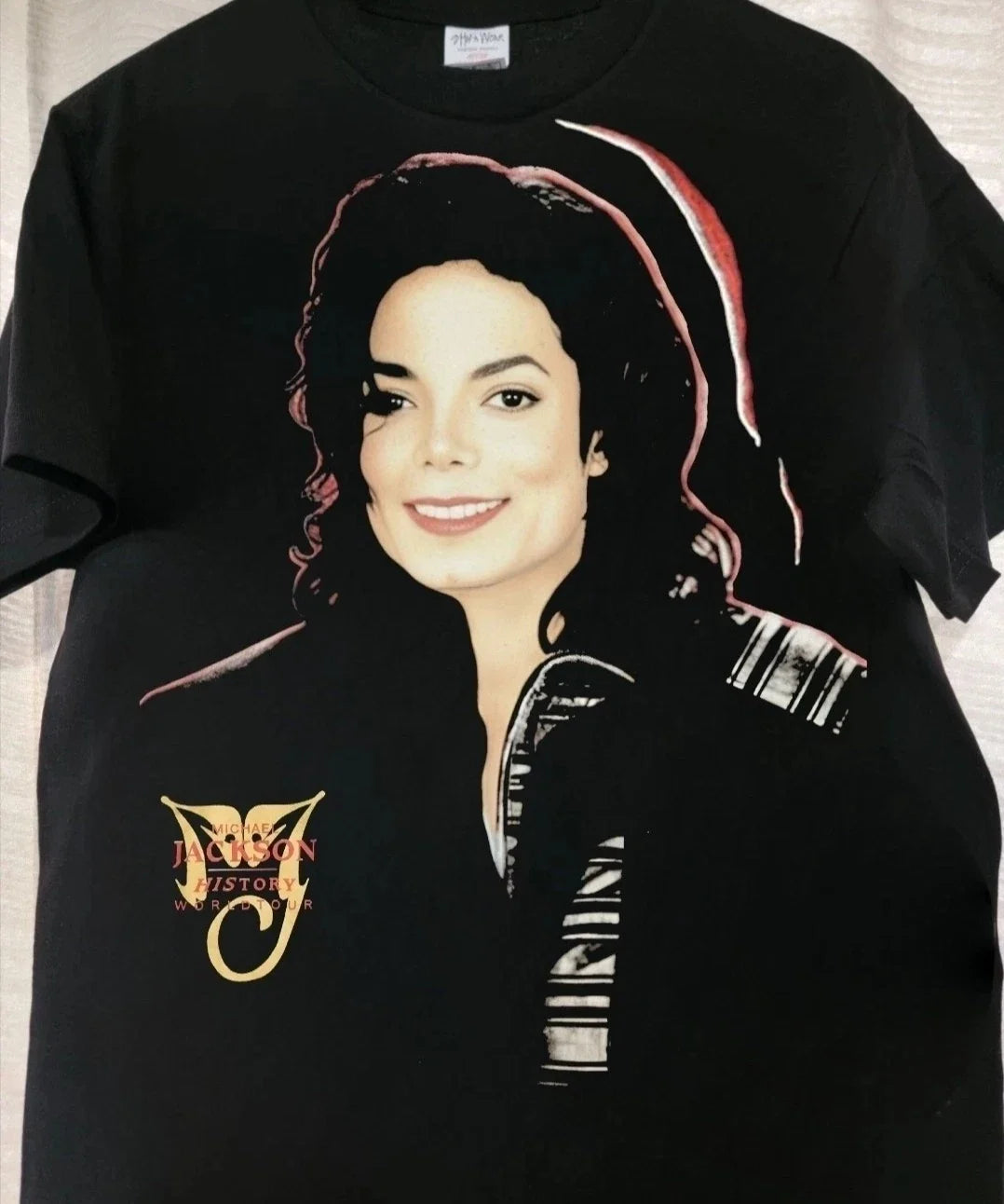 Michael Jackson HISTORY TOUR ON A SHAKA HEAVYWEIGHT GARMET SHIRT "MODERN" Unisex T-shirt, Sweatshirt, Hoodie, Long Sleeve Tee - T-Shirt, Sweatshirt, Hoodie