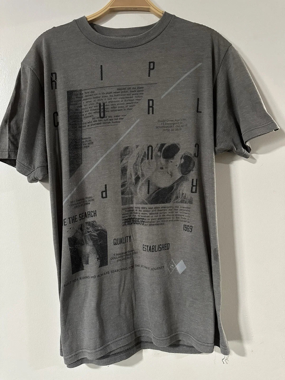 Rip Curl Urban Graph T-Shirt Mens Size M  Vintage Heather Lightweight & Comfy Unisex T-shirt, Sweatshirt, Hoodie, Long Sleeve Tee - T-Shirt, Sweatshirt, Hoodie