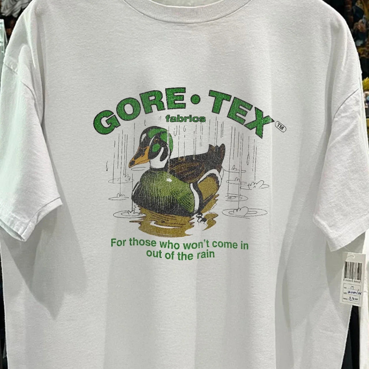 90s Gore-Tex Fabrics Aged T-Shirt White M Unisex T-shirt, Sweatshirt, Hoodie, Long Sleeve Tee - T-Shirt, Sweatshirt, Hoodie