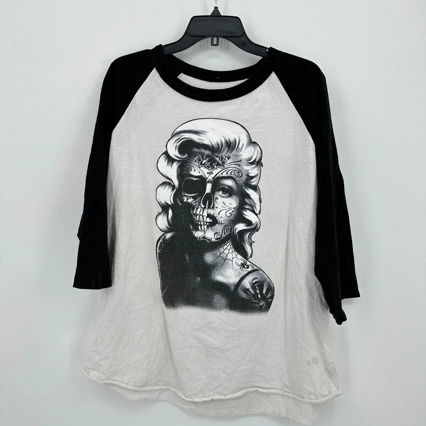 Marilyn Monroe Sugar Skull T-shirt XL White Half Sleeve Thrashed Graphic Print Unisex T-shirt, Sweatshirt, Hoodie, Long Sleeve Tee - T-Shirt, Sweatshirt, Hoodie