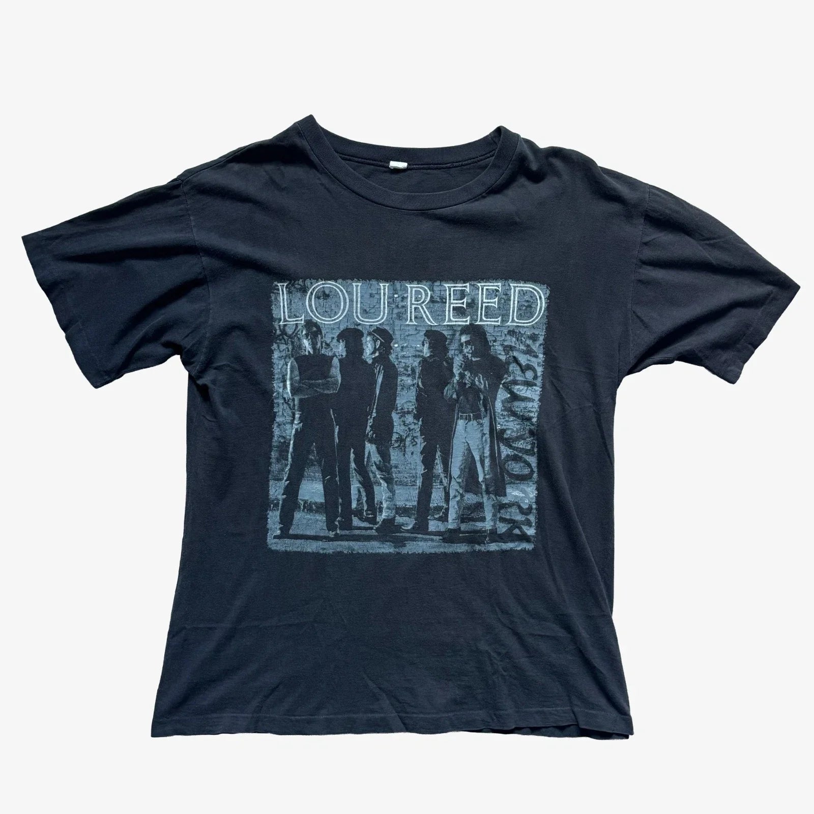 1989 Vintage Lou Reed New York Tour Japan T-Shirt Large Unisex T-shirt, Sweatshirt, Hoodie, Long Sleeve Tee - T-Shirt, Sweatshirt, Hoodie